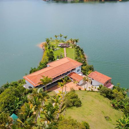 Jordan Hotel Boutique Guatape Exterior photo